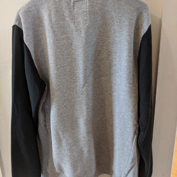 Analog Grey Crewneck - Picture 2 of 5